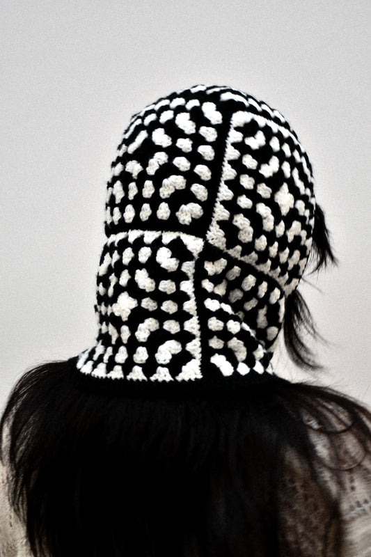 BLACK&WHITE GRANNY SQUARE CROCHET BALACLAVA