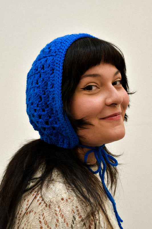 ULTRAMARINE GRANNY SQUARE BONNET