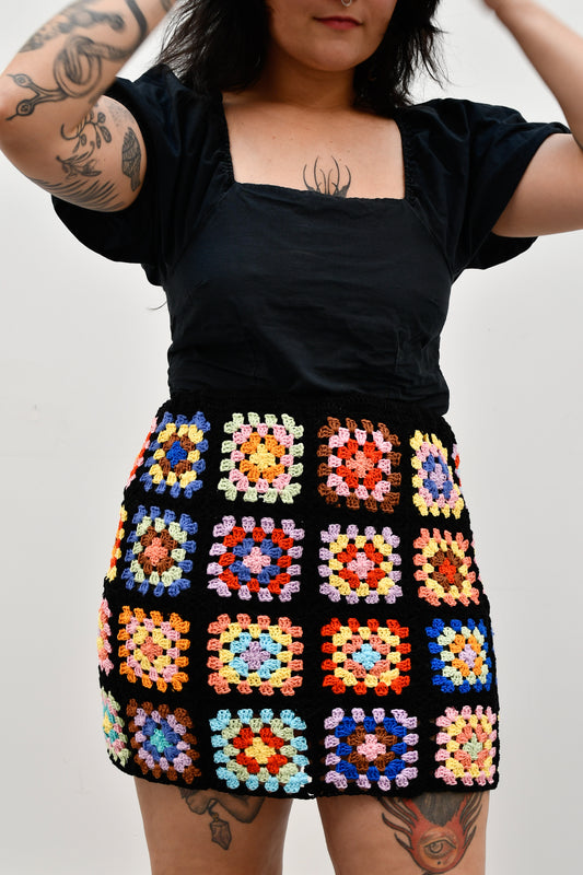 GRANNY SQUARE MINI SKIRT