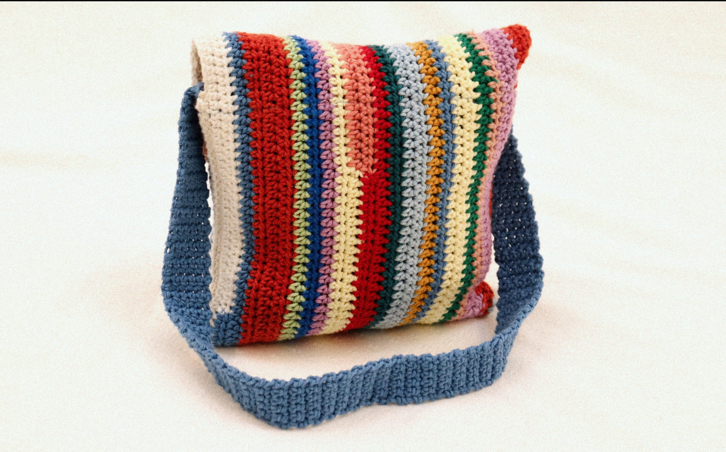 COLORFUL STRIPED CROCHET SHOULDER BAG