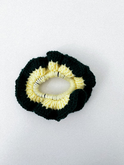 YELLOW&GREEN CROCHET SCRUNCHIE